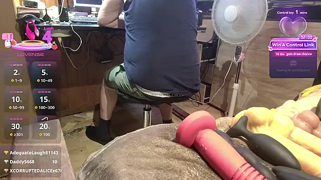 misteryman1956's Live XXX Chat