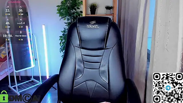 Emma-Blissa Chat XXX in diretta