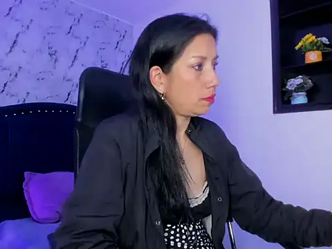 Chat XXX ao vivo de Megaan_Collins