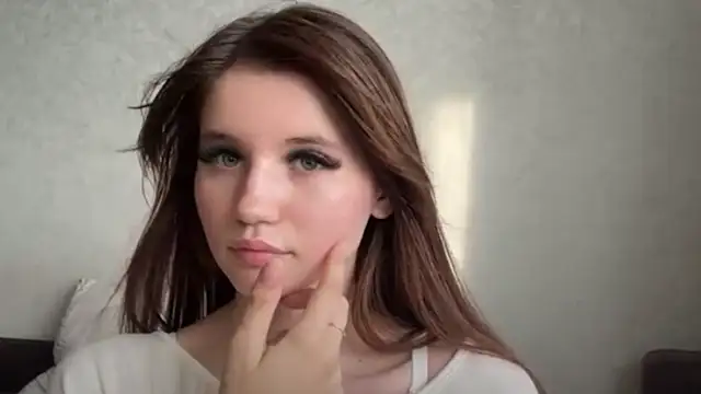 Živý XXX chat LunarVelvet