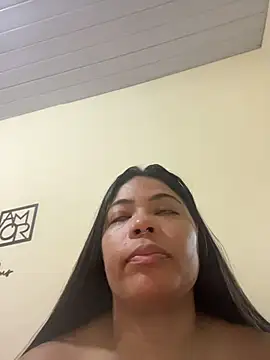 ZahraAmira_ Adlı Modelin Canlı XXX Sohbeti