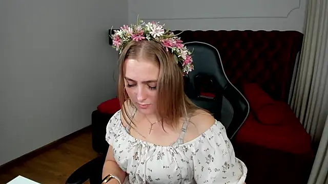 EllaBells Chat XXX live