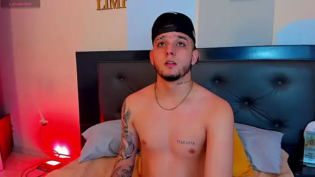 Boy_Mathew: вебкам-шоу