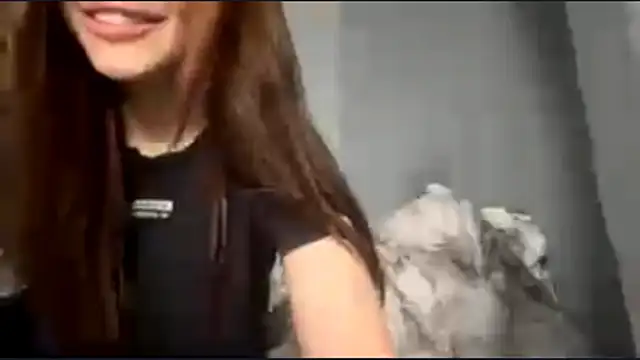 ElantaLil's Live XXX Chat