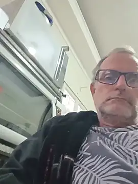 nard53's Live XXX Chat