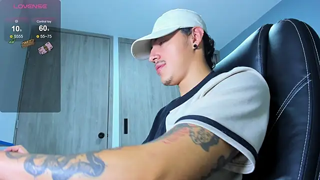 Chat +18 de LOBO_ALPHA ao vivo