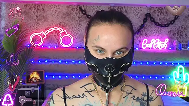 Cool_Freak_'s Live XXX Chat