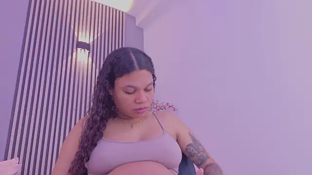 GysellHanson Live XXX-Chat
