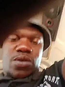 Nicebigcock39 现场XXX聊天