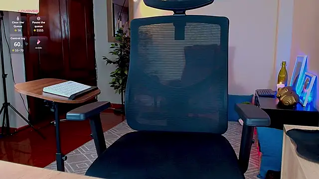 Živý XXX chat HenryBenso