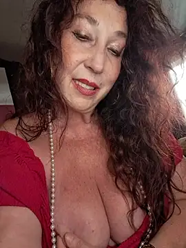 GypsyEsmeralda Live XXX-chat