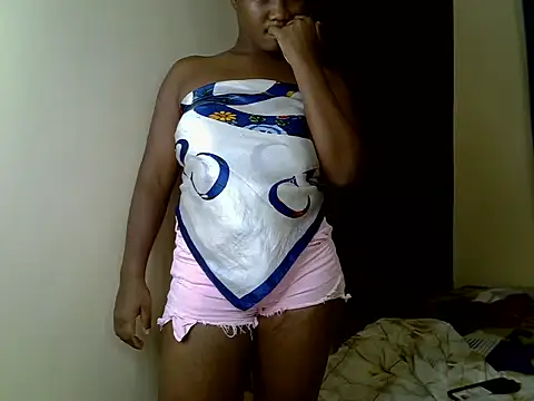 FlirtyMira's Live XXX Chat