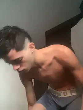 Czat XXX na żywo – Latinos_2001