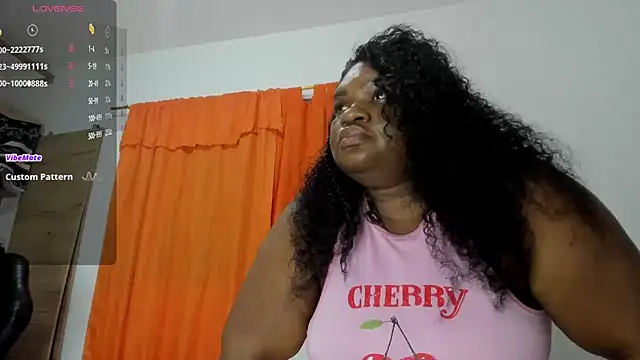 Živý XXX chat lilybaudyn_