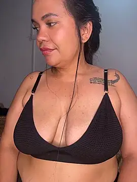 Czat XXX na żywo – NoahJade