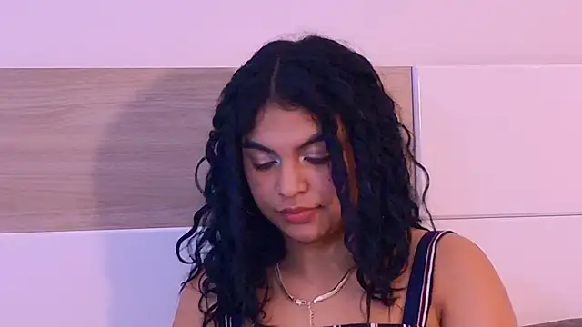 MelodyAlvarez's Live XXX Chat