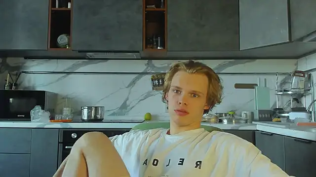 Ken0rDI XXX чат на живо