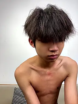 -OvO- 在線直播表演