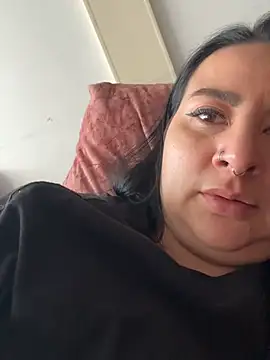 XXX chat uživo modela Abril_Luv