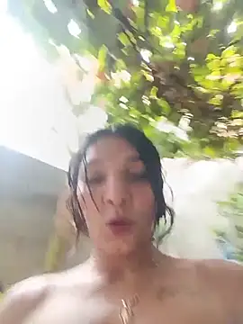 chikivivi-'s Live XXX Chat