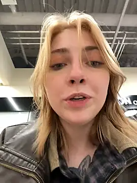 Chatroom XXX en direct de Sunny___Bunny