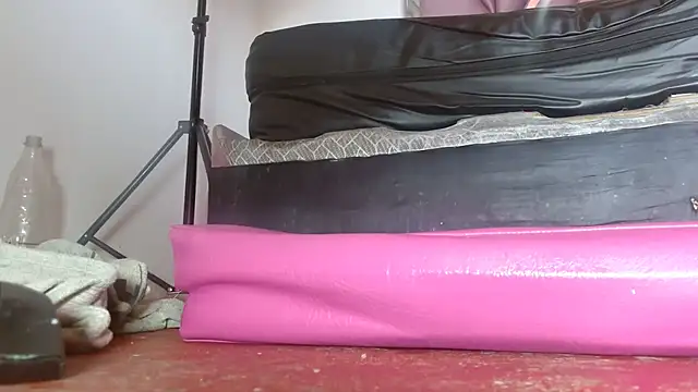Chat +18 de morenahott1 ao vivo