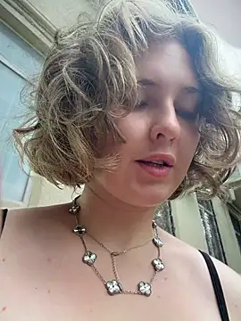 KellyKeler Adlı Modelin Canlı XXX Sohbeti