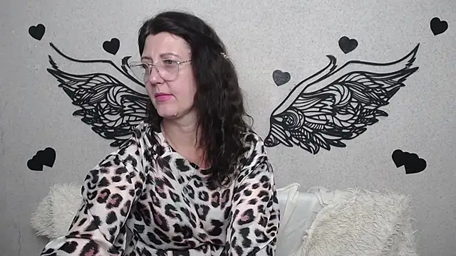 RoseHille Chat XXX live