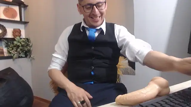 kevin_23_ live XXX chat