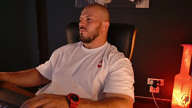 Онлайн чат XXX AngeloEric