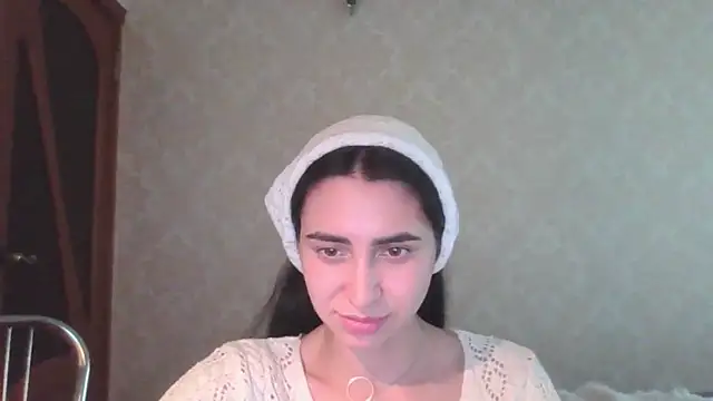 Kashtanka_'s Live XXX Chat