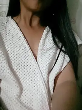Chat XXX en directo de Helen-nn