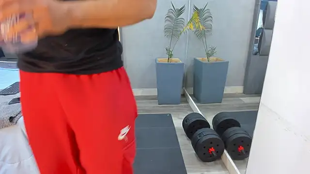 Онлайн чат XXX Charlie___Musk