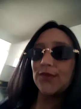 Esmeralda333's Live XXX Chat