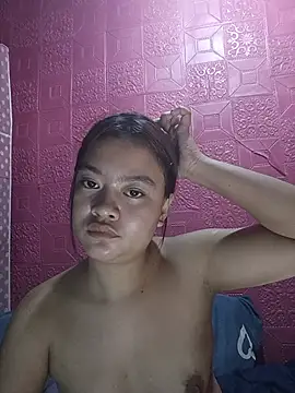 angela_rose20 Adlı Modelin Canlı XXX Sohbeti