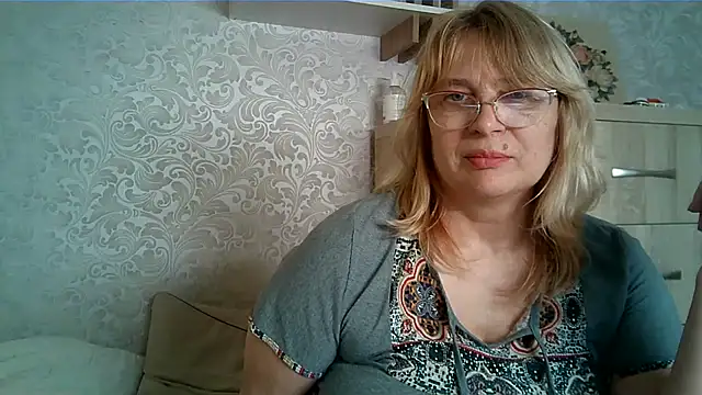 Alina-malina66's Live XXX Chat