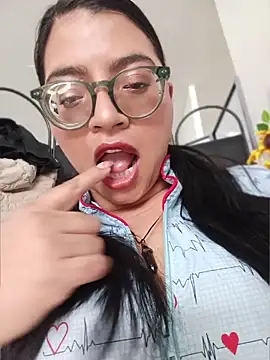 SOFI__10 Live XXX Chat