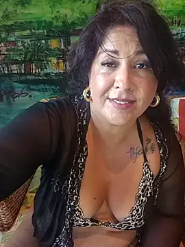CurvyFireLatina Live XXX-Chat