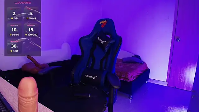NicolwhiteeのライブXXXチャット