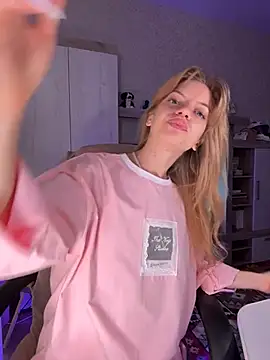 Онлайн чат XXX mari__papi