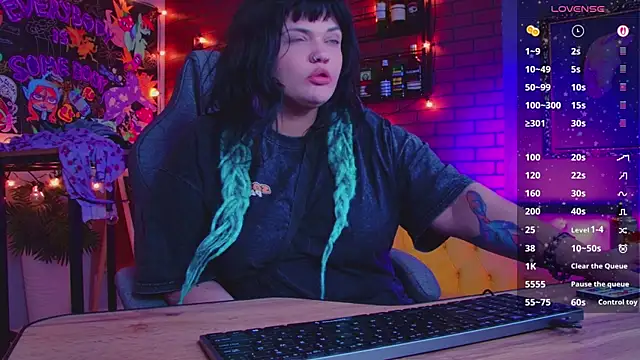 Živý XXX chat MaryHarrys