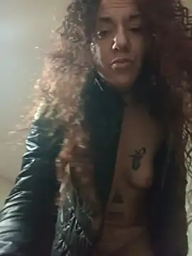 Nuevaordenjoana's Webcam Show