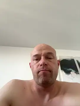 BisexualMen1993 Live XXX-chat