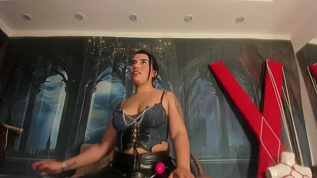 MeliizaQueen's Live Chat Room