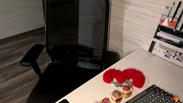 Einar_Nut 现场XXX聊天