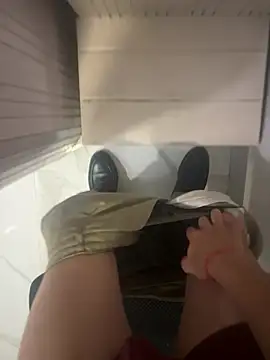 Chatroom XXX en direct de Lust_guy27