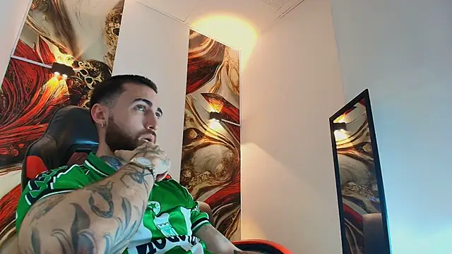 Luke_davis01n Live XXX chat