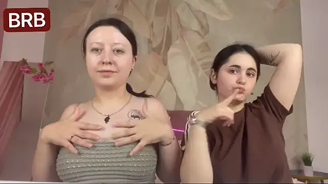 RuthHalll live XXX chat