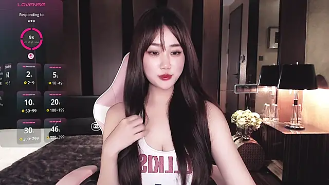 Cynthia_69のライブXXXチャット