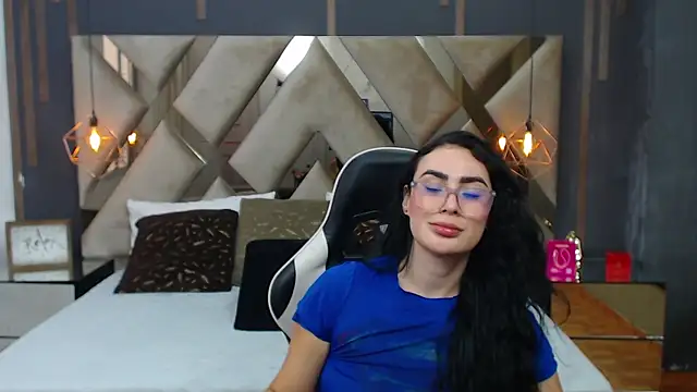 MartinaaFit Chat XXX in diretta